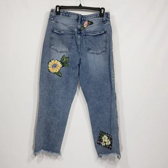 Wild Fable Upcycled Re-worked Jeans Floral Flowers Cottagecore Grandmacore Sz 8 - Picture 3 of 10